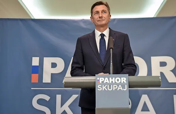 Za najboljšo fotografijo je bil izbran  Nik Skerbiš z Gimnazije 
Celje-Center. 