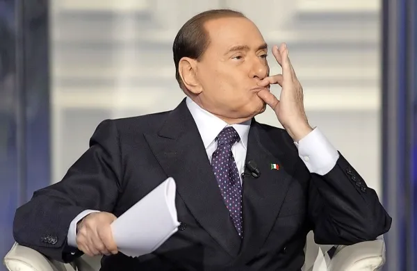 Nekdanji italijanski premier Silvio Berlusconi bo v četrtek 
praznoval 80 let. 