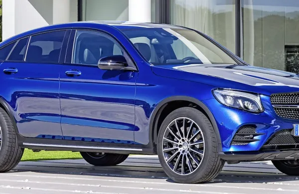 Mercedes je bogatejši še za enega kompaktnega športnega terenca.