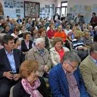 Ministrica za obrambo na komemoraciji v Pobegih