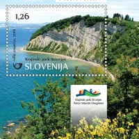 Nove znamke: krajinski park, delfini in kiti