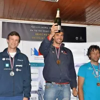 Vasilij Žbogar podelil odličja najbolj&scaron;im slovenskim laseristom