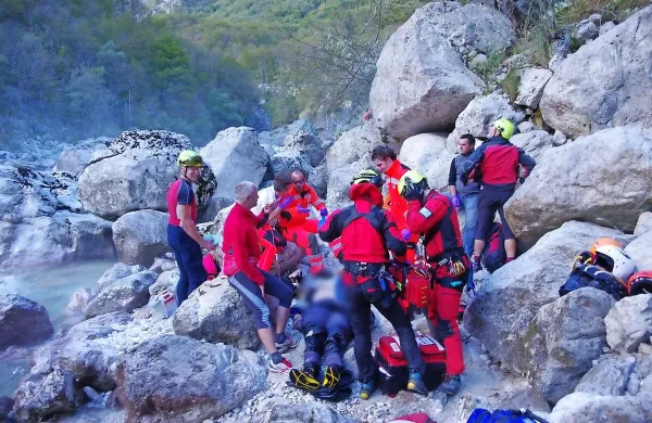 Spust s kajakom se je danes popoldne  tragično končal za 
nemškega turista.