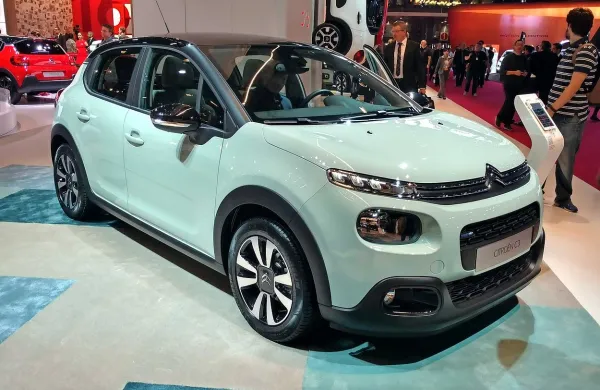 Novi citroën c3 je bolj elegantna evolucija modela cactus.