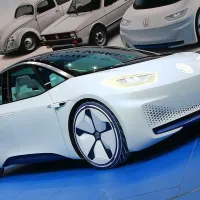  Čez tri leta naj bi se za ceno običajnega dizelskega avtomobila na s podobnim avtomobilom na elektriko vozili kar 
1000 kilometrov daleč, obljubljajo volkswagnovci.