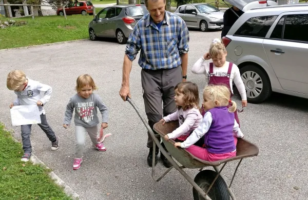 Odprli so vrata Triglavske rože