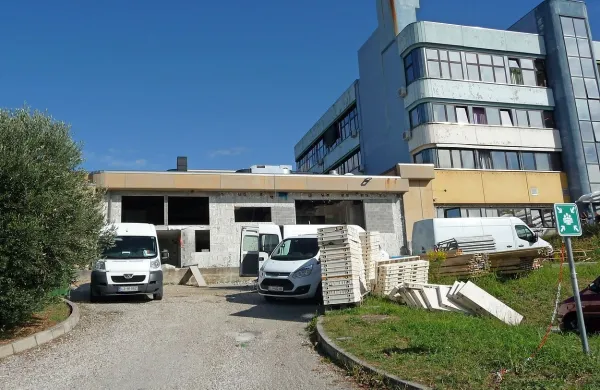 Urejajo novo bolni&scaron;nično lekarno