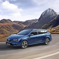 Meganov grandtour je bil zasnovan ločeno od limuzinske 
različice