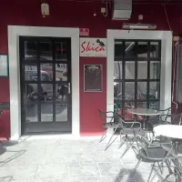 &ldquo;To ni način! Morali bi nas obvestiti.&rdquo;