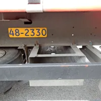 Prebežniki so se skrivali v vozilih