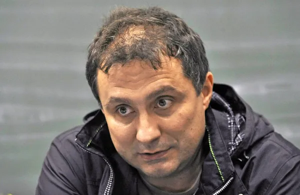 Erik Brecelj: “Izvedel sem, da je mož moje pacientke dal tretji 
osebi 20.000 evrov za to, da bi se ta pri meni dogovorila za 
zdravljenje njegove žene.”