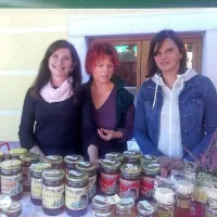 Pečen kostanj, kostanjeva torta in &scaron;e mnogo drugega
