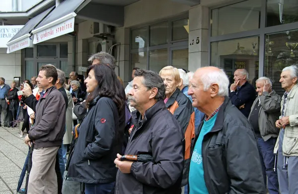 V Luciji odkrili obeležje Parenzane