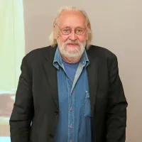 Dare Valič si bo v nedeljo nadel  Borštnikov prstan. 