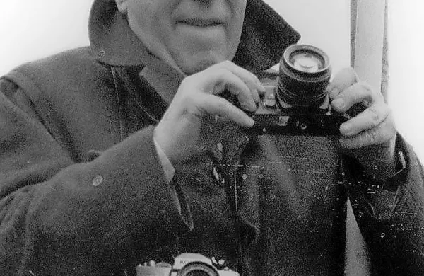 Mario Magajna je od leta 1945 delal kot fotoreporter tržaškega časnika v slovenščini Primorski dnevnik.