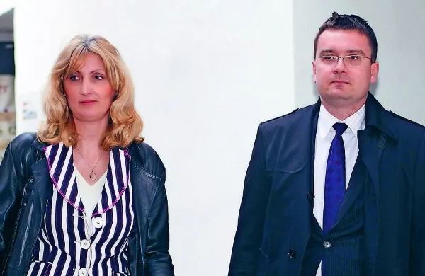 Vesna Mikolič in odvetnik Peter Fašun.