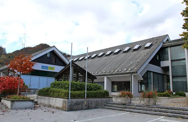 Bazenski kompleks bo po prenovi majhen, a celovit center 
dobrega počutja.