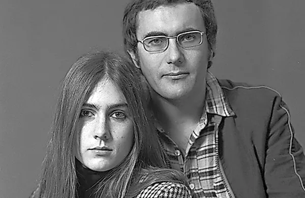 Obeta se film o priljubljenem pevskem duu Al Banu in Romini 
Power, poznanem po uspešnicah, kot sta Felicita in Sempre 
Sempre.