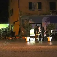 Približno 3000 ljudi je ostalo brez strehe nad glavo