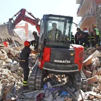 Osrednjo Italijo je že 24. avgusta prizadel katastrofalen potres 
z magnitudo 6, v katerem je umrlo 298 ljudi, 3000  jih je ostalo 
brez strehe nad glavo. 