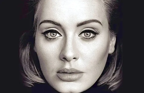 “Vesela bi bila, če mi nikoli več ne bi treba  na turnejo,” je 
Adele  povedala v intervjuju za revijo Vanity Fair.