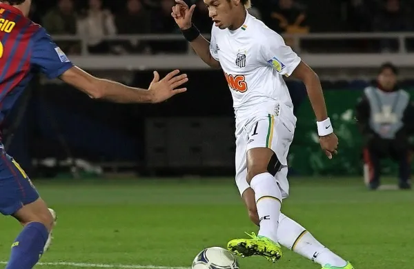 Brazilski nogometni zvezdnik Neymar bo po nogometni in pevski karieri svoj življenjepis obogatil še s filmsko vlogo.