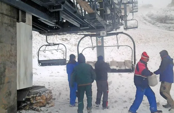 PGI naj bi prevzel dostavno žičnico, restavracijo in  vse 
sedežnice na smučišču s Prevalo vred (na fotografiji).