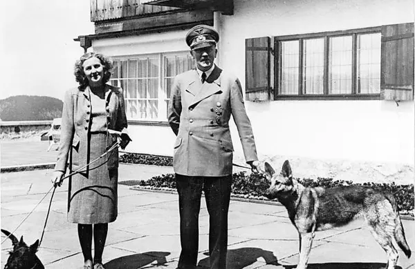 Eva Braun je bila dolgoletna življenjska spremljevalka Hitlerja. 
Ob koncu druge svetovne vojne sta se v podzemnem 
bunkerju sredi Berlina tudi poročila in skupaj izvedla samomor.