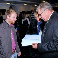 Jeklene magnolije za uvod v novo gledali&scaron;ko sezono (foto)