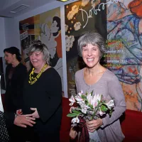 Jeklene magnolije za uvod v novo gledali&scaron;ko sezono (foto)