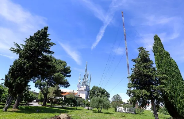Stolp na Belem Križu bo po sanaciji nižji za 30 metrov.