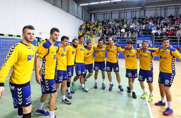 koprsi rokometaši ostajajo na visokem drugem mestu prvenstvene lestvice.