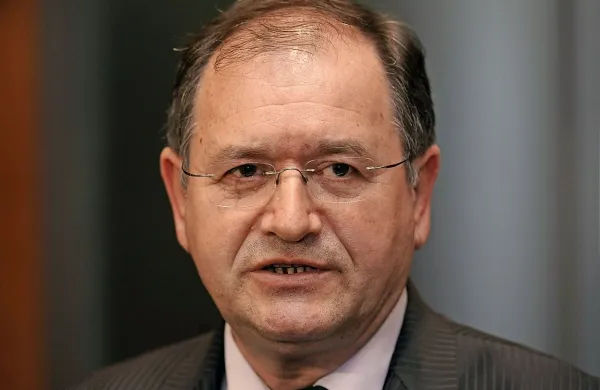 Med kandidati je tudi nekdanji notranji minister in nekdanji 
rektor UP Rado Bohinc.