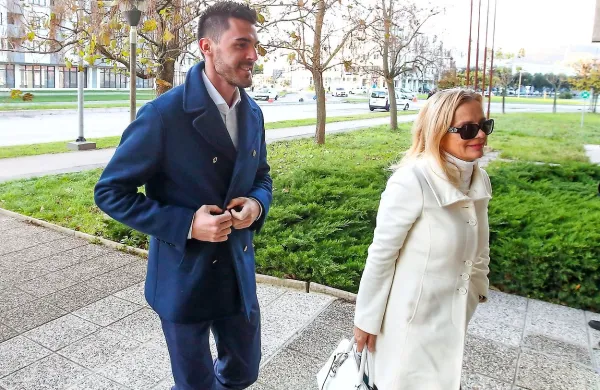 Ivica Guberac je danes prišel na koprsko sodišče v spremstvu odvetnice Monike Mavsar.
