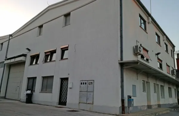 Stečajni upravitelj bo znova skušal najti kupce za prostore 
Marive v lucijski obrtni coni.