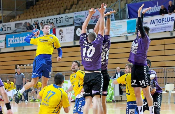 Koprske rumene čaka ena ključnih tekem za uresničitev 
zastavljenih ciljev to nedeljo v Mariboru.