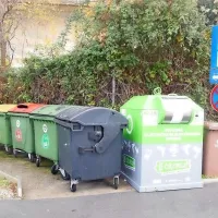 Novi zabojniki v Piranu so namenjeni manjši odpadni električni in elektronski opremi oziroma aparatom. 