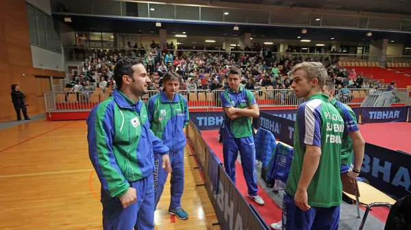 Pred začetkom: levo je Bojan Tokić, desno Ludvik Peršolja.
