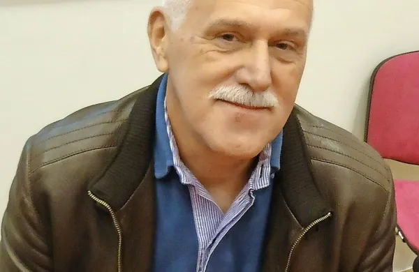 Edmond Gašpar: “Bencinski servis z razširjeno 
ponudbo trgovine in bifeja bo definitivno  
pomembna pridobitev za Plavje.” 