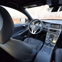 Notranjost v tipičnem volvo slogu.