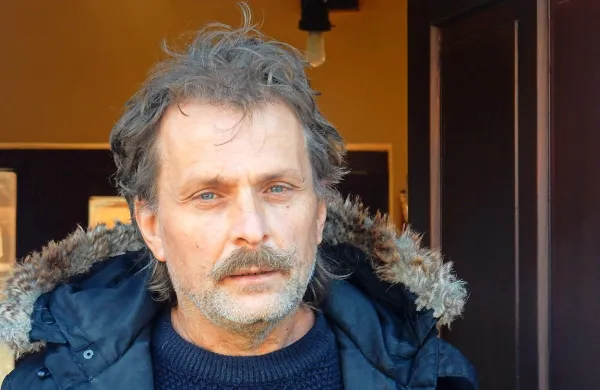 Vito Vernik pravi, da je utrujen in bolehen od čakanja.
