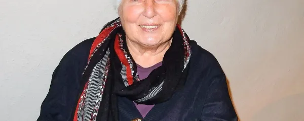 Majda Colja Kompan: “Ko sem  prebrala knjigo Fulvia 
Tomizze, nisem mogla verjeti, da se je to, kar opisuje,  res 
dogajalo. Zdaj se sprašujem, kako lahko pisatelj napiše 
zgodbo s pravimi imeni, ne da bi kogar koli vprašal o teh 
dogodkih.”