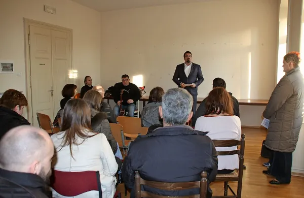 Župan Tadej Beočanin se je ob obletnici sodelavcem Zavoda Pelikan-Karitas  zahvalil za pomoč 
odvisnikom in njihovim svojcem.