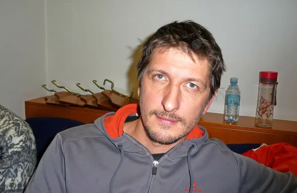 Novogoriški  svetniki bodo v četrtek že v drugo odločali, kdo 
naj vodi Goriški muzej. Kadrovska komisija zdaj predlaga 
etnologa, dr. Mateja Vranješa iz Nove Gorice. 
