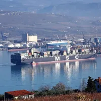 Tako velika ladja v severni Jadran &scaron;e ni priplula