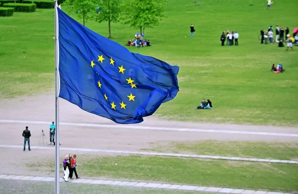  V EU ni soglasja za prekinitev pristopnih pogajanj s Turčijo, za 
kar se zavzema Avstrija, kažejo izjave zunanjih ministrov 
EU.
