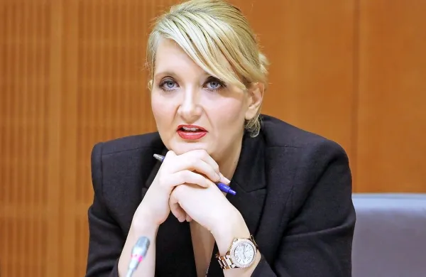  Vesna Györkös Žnidar