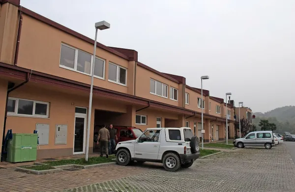 Če ne že prej, bo v letu 2018 v Štalonih le zaživel briški 
mladinski center.