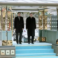 Predsednik republike Borut Pahor se je danes v Ankari sestal 
s turškim gostiteljem, predsednikom Recepom Tayyipom 
Erdoganom.