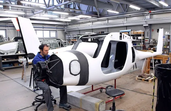 Med primorskimi rekorderji glede prazničnih izplačil rekorder 
ostaja Pipistrel.